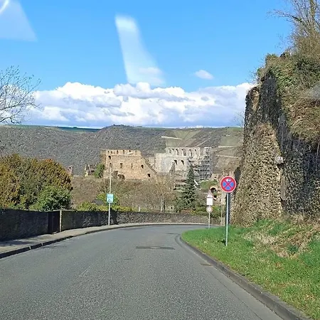 Loreley 2 Zimmerwohnung Mit Hof Und Garten Sankt Goar