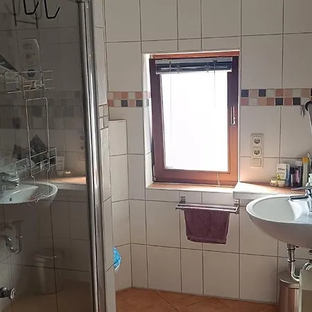 Loreley 2 Zimmerwohnung Mit Hof Und Garten