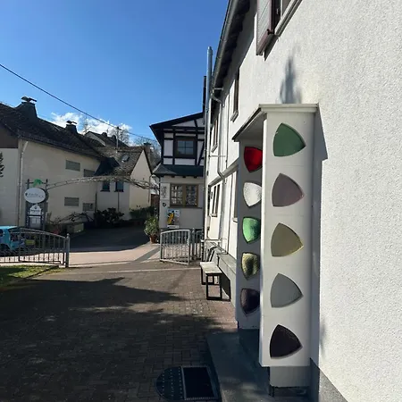 Loreley 2 Zimmerwohnung Mit Hof Und Garten Sankt Goar