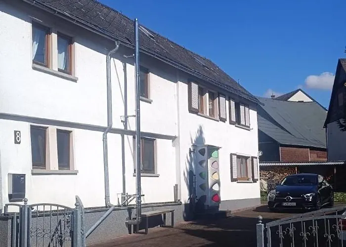 Loreley 2 Zimmerwohnung Mit Hof Und Garten